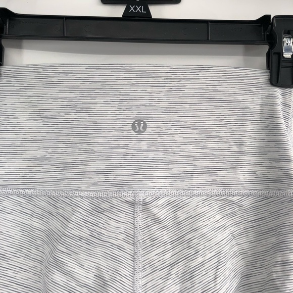 LULULEMON Wunder Under Crop High Rise 21' Legging 4 Luxtreme Wee Are From Space - Picture 6 of 7